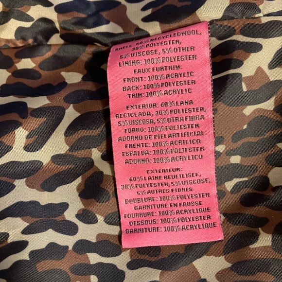 Betsey Johnson Mixed media coat, size 8 - Picture 5 of 9